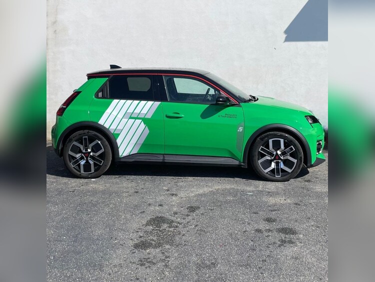 Renault 5  E-Tech Techno autonomía confort 110 kW  foto 4